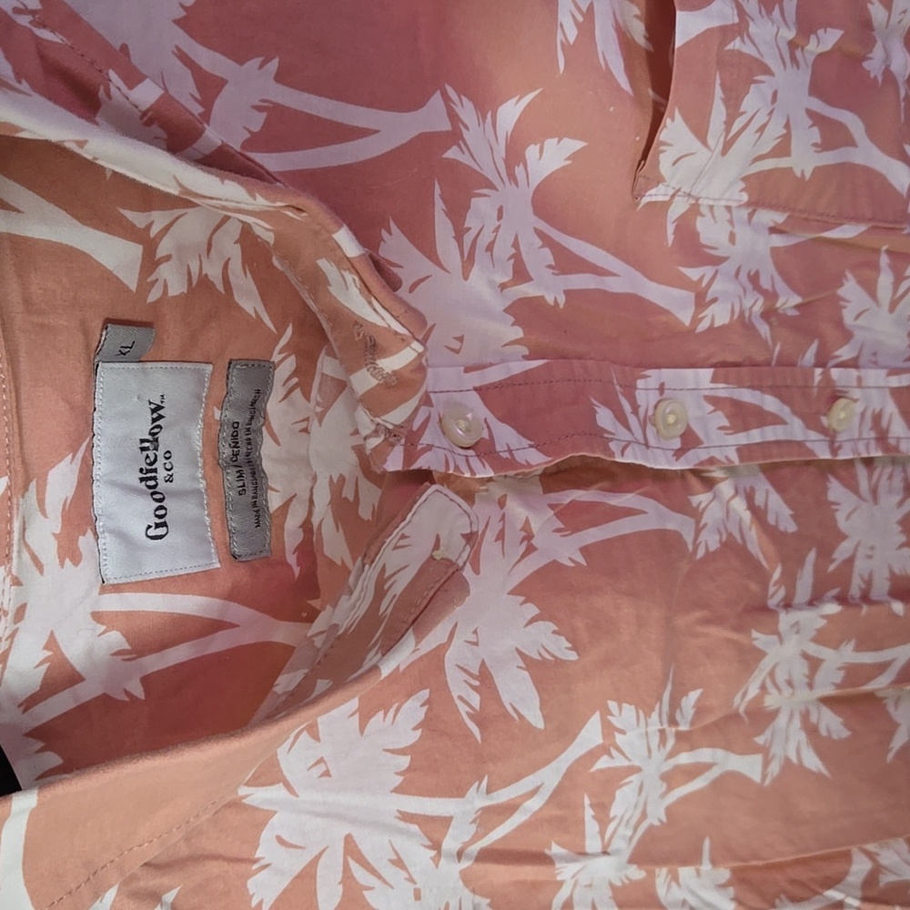 Goodfellow & Co Men's Coral Palm Print Shirt - Picture 5 of 10